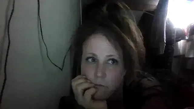 caliblue from StripChat is Freechat