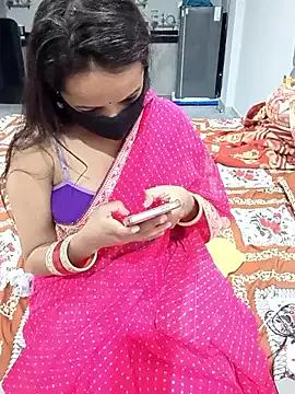 cam-amisha from StripChat is Freechat