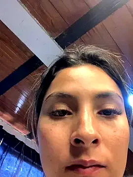 Cami_Leon2 from StripChat is Freechat