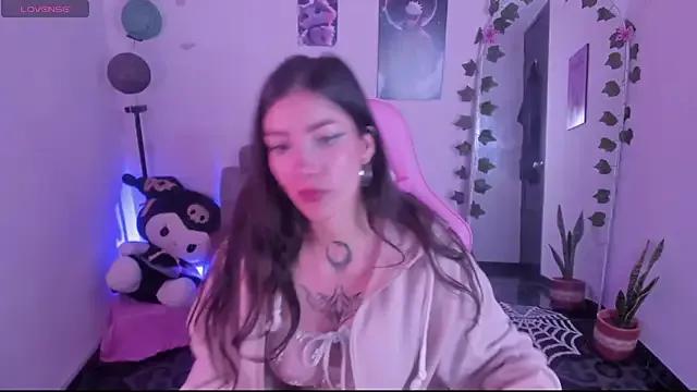cami_mila9 from StripChat is Freechat