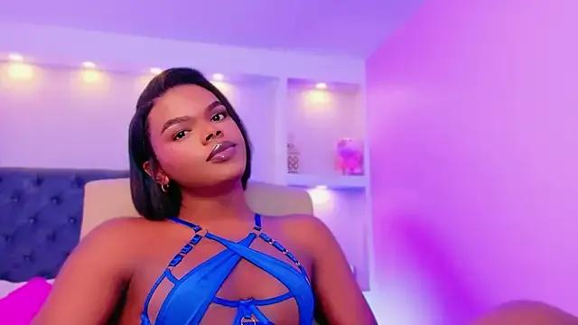 CamiEstrada from StripChat is Freechat