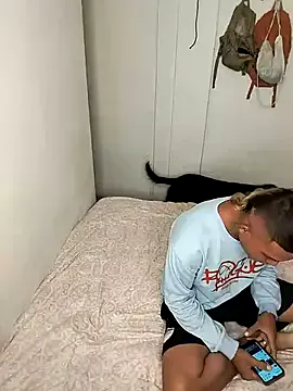 Girls: try live performances with matured performers, from dancing to quirks, in a variety of beautiful sex cams.