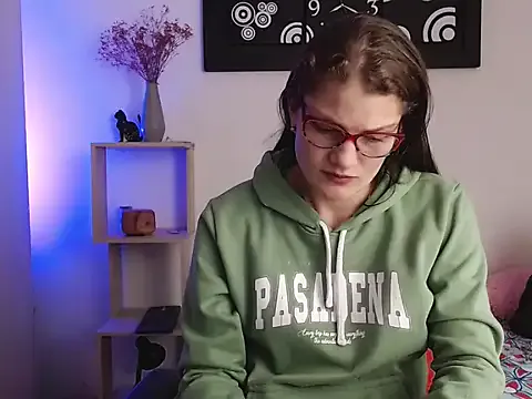 Girls: try live performances with matured performers, from dancing to quirks, in a variety of beautiful sex cams.