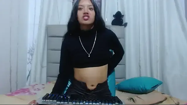 camila_williamss from StripChat is Freechat