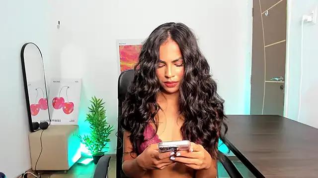 camille-rose from StripChat is Freechat