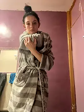 Camwithchlox from StripChat is Freechat