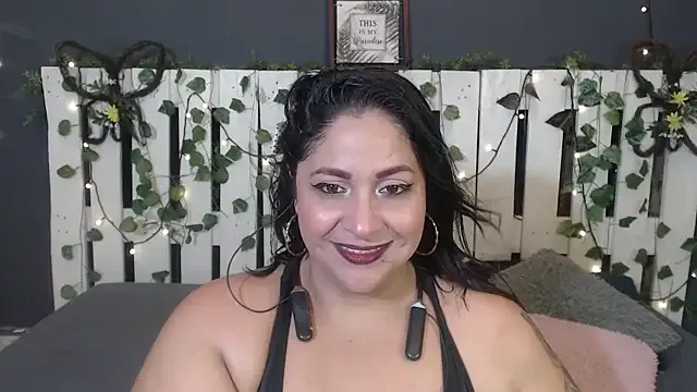 CANDY__STRONG from StripChat is Freechat