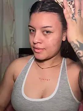 Candy_Roose from StripChat is Freechat