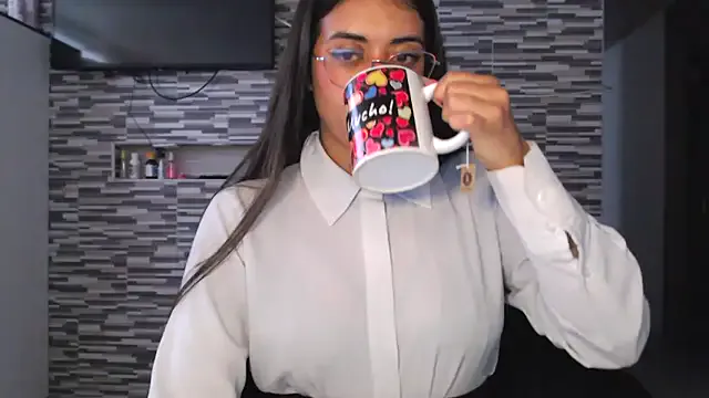 Carla_Bennett__ from StripChat is Freechat