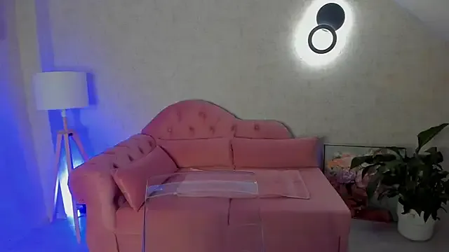 CarlaPosh from StripChat is Freechat