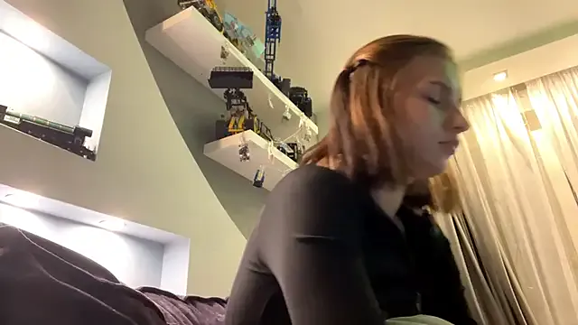 CarmaDiza from StripChat is Freechat