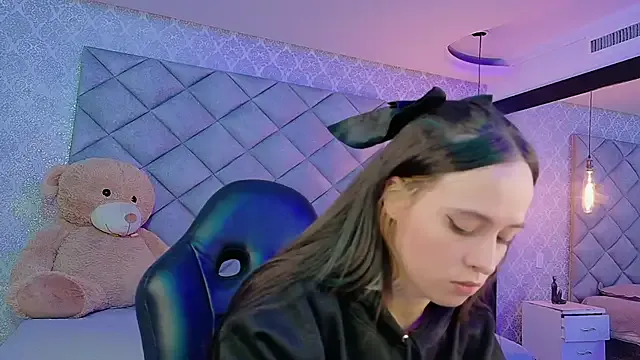 CARO_ADAMS1 from StripChat is Freechat