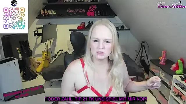 caro_kitten from StripChat is Freechat