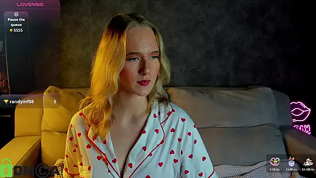 Casey_Sweeet from StripChat