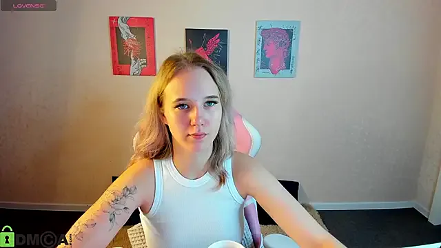 Casey_Sweeet from StripChat