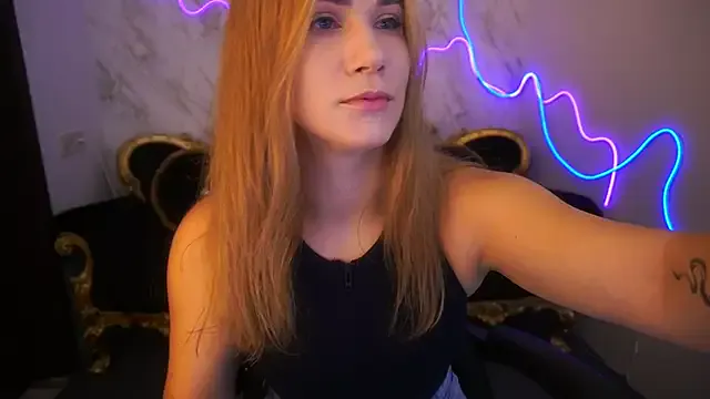 CassandraGood from StripChat