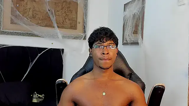 cassian_gold from StripChat is Freechat