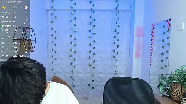 Cassie_and_Jonah from StripChat is Freechat