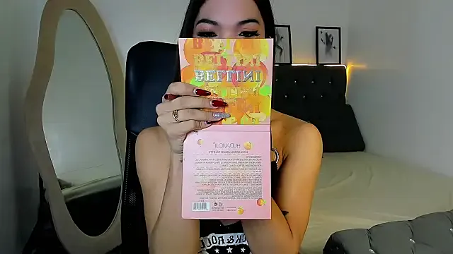 CassieSommereux from StripChat