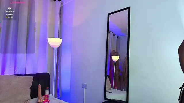 Cat_Kiss from StripChat