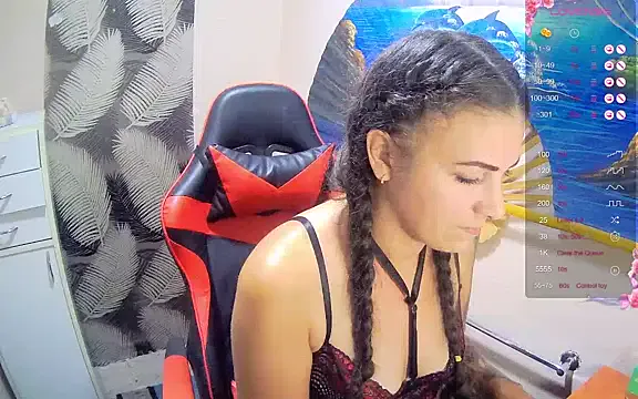 Girls: try live performances with matured performers, from dancing to quirks, in a variety of beautiful sex cams.