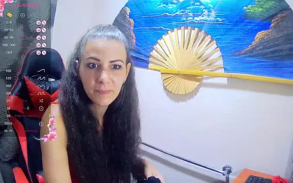 Girls: try live performances with matured performers, from dancing to quirks, in a variety of beautiful sex cams.