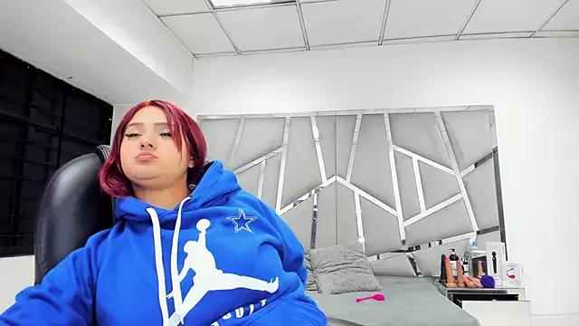 Girls: try live performances with matured performers, from dancing to quirks, in a variety of beautiful sex cams.