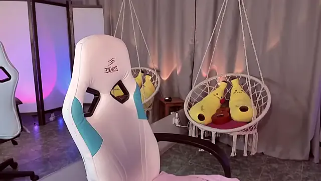 CathyAdams from StripChat is Freechat