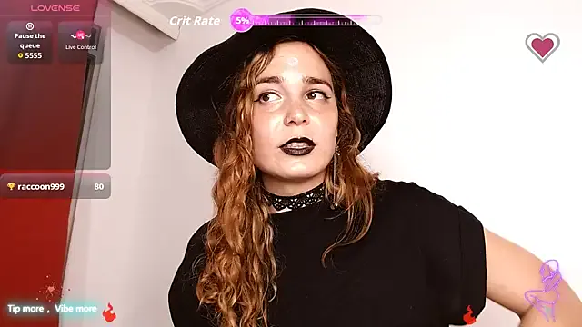 Catnessa from StripChat is Freechat