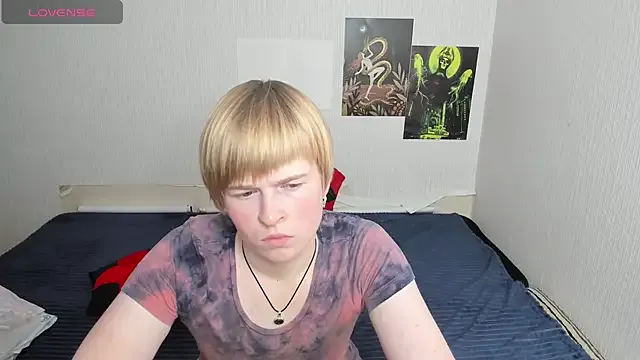 Cattie_w_ from StripChat is Freechat