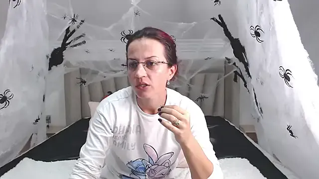 CatWoman0001 from StripChat is Freechat