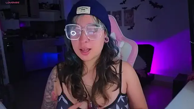 Celeste_Bauman from StripChat is Freechat