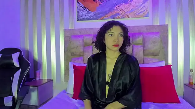 celeste_collins_ from StripChat is Freechat