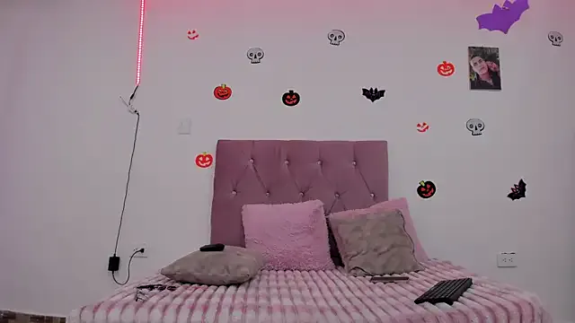 Celeste_derek from StripChat