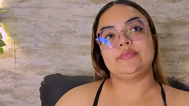 Celeste_Mcs_ from StripChat