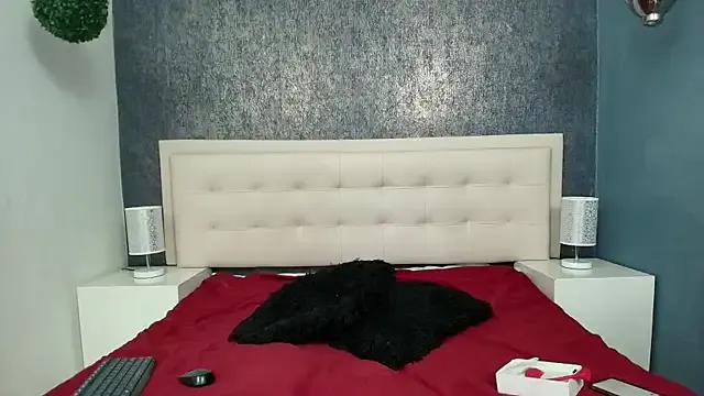 Girls: try live performances with matured performers, from dancing to quirks, in a variety of beautiful sex cams.