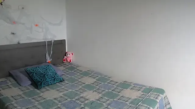 Celestte_Dior from StripChat is Freechat