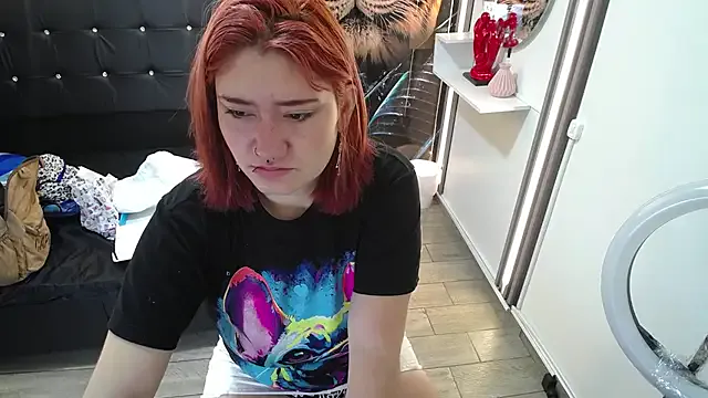 Cerecitaa02_ from StripChat is Freechat