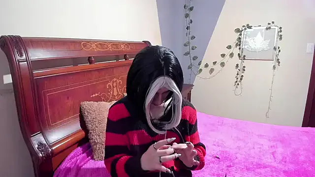 Charlothe_7 from StripChat is Freechat