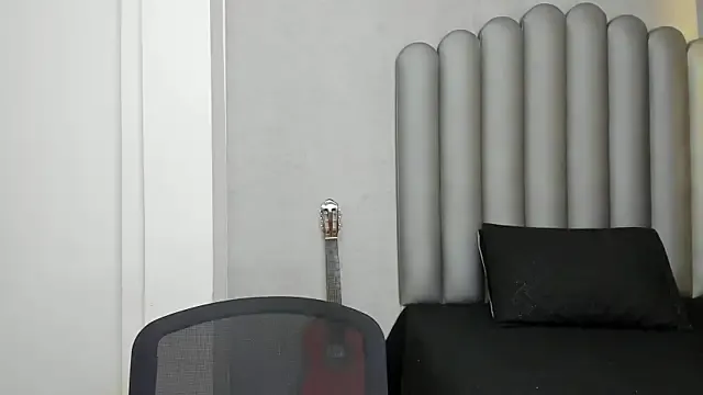 Charlotte-Star from StripChat is Freechat