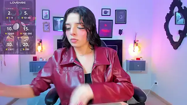 Girls: try live performances with matured performers, from dancing to quirks, in a variety of beautiful sex cams.