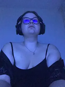 Charlotte_Ros from StripChat is Freechat