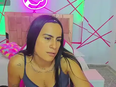 charlotthe_ee from StripChat is Freechat