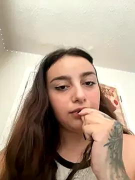 CharmingMaddie from StripChat is Freechat