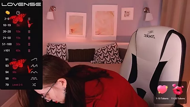 Girls: try live performances with matured performers, from dancing to quirks, in a variety of beautiful sex cams.