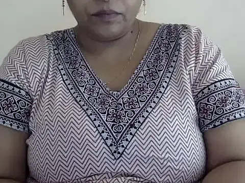 Chatwithsia from StripChat is Freechat