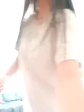 Cherry_1992 from StripChat