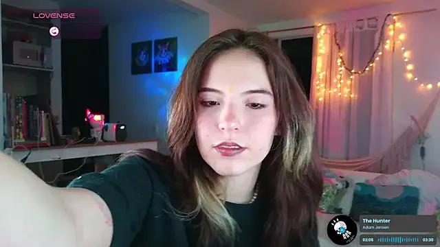 Girls: try live performances with matured performers, from dancing to quirks, in a variety of beautiful sex cams.