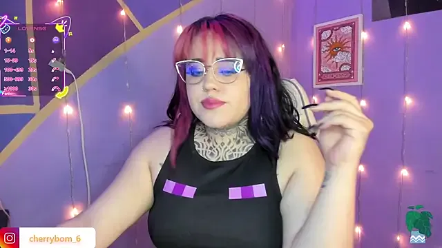 Cherrybom_ from StripChat