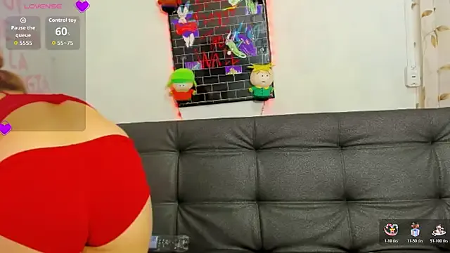 Cherrysweetyx from StripChat is Freechat